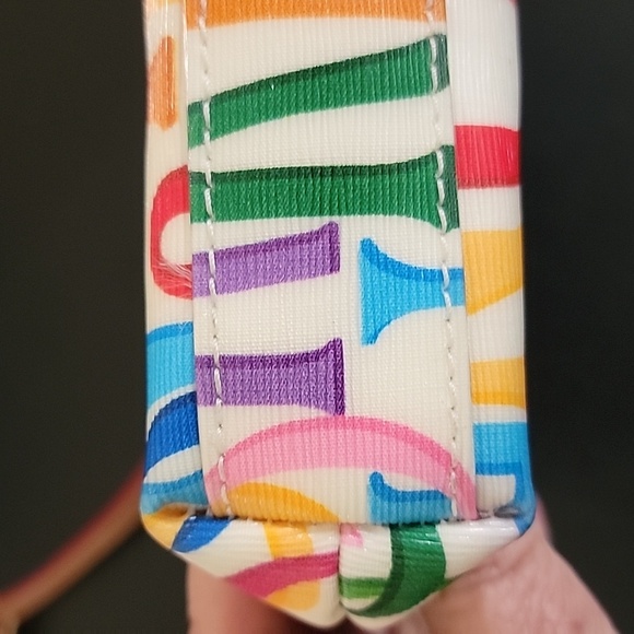 Dooney & Bourke Retro Rainbow Grafica Adjustable Strap Crossbody Bag NWOT - Picture 6 of 16